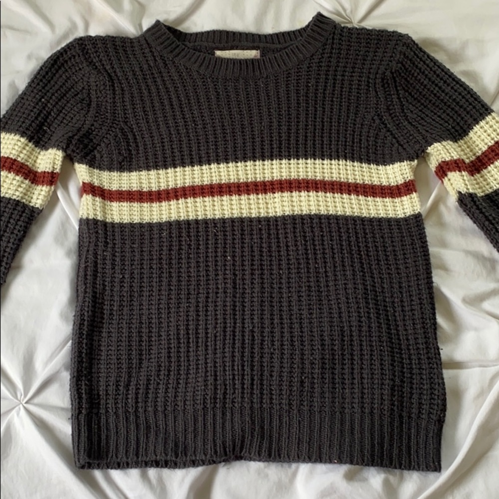 Knit crew neck